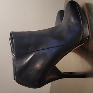 Via Spiga leather made in Italy boots
